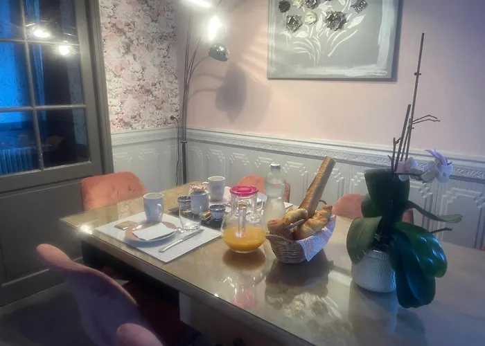 Couette-café D'hôtes De La Pinstrie 3*