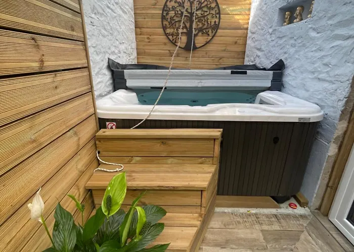 Couette-café D'hôtes De La Pinstrie Soeurdres