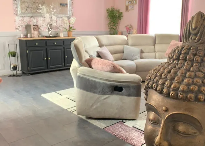 D'hôtes De La Pinstrie Soeurdres